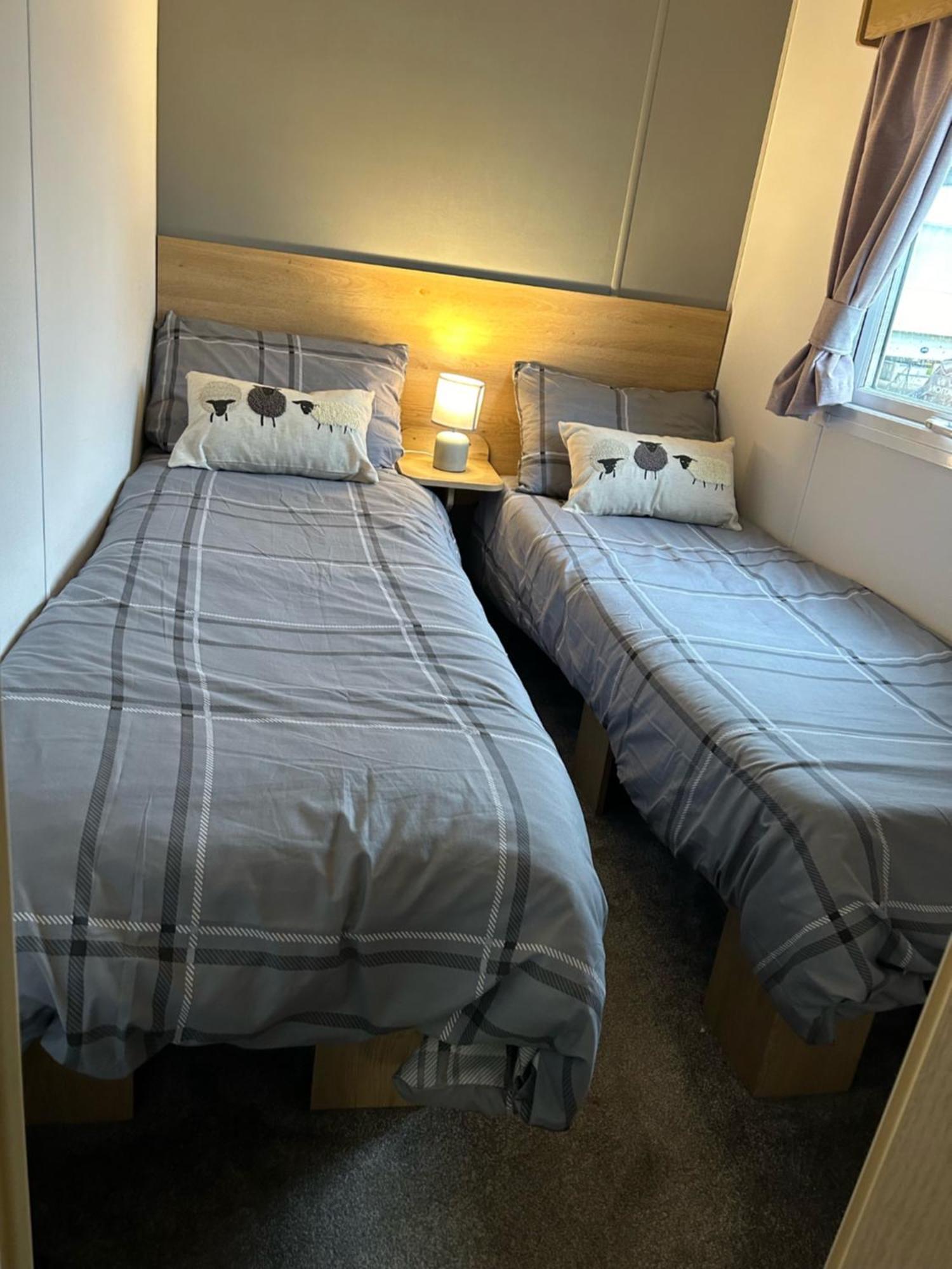 Beautiful 8 Birth Holiday Home - Tattershall Lakes Экстерьер фото